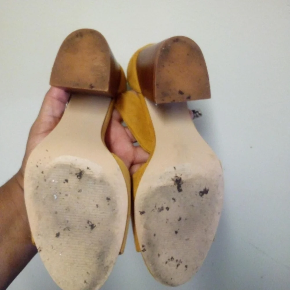 Vintage Lord&TaylorYellow Suede Women's Peep Toe Block Heels Sandals Size 8 - Picture 5 of 7